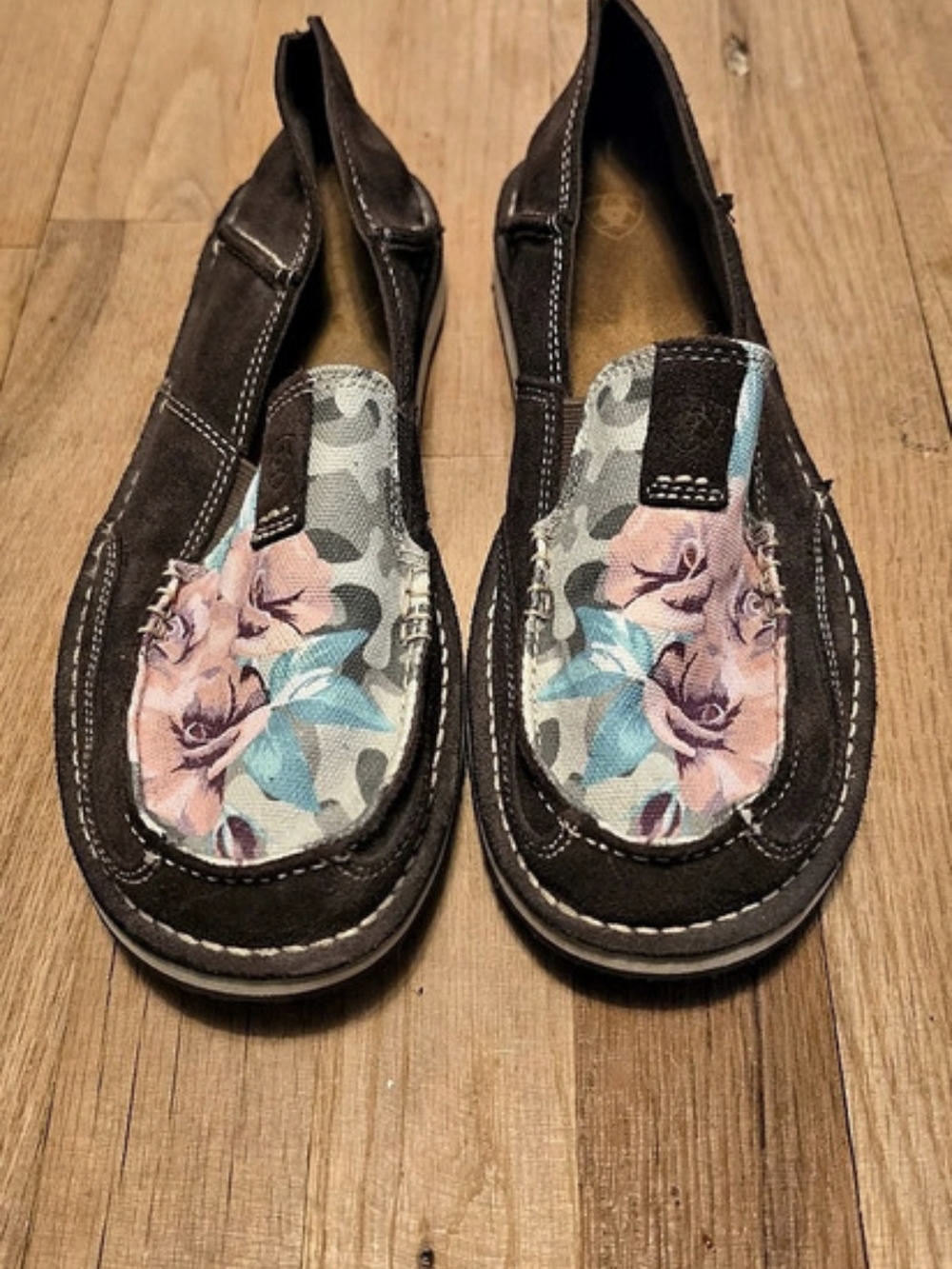 Ariat Brown Floral Camo Cruiser